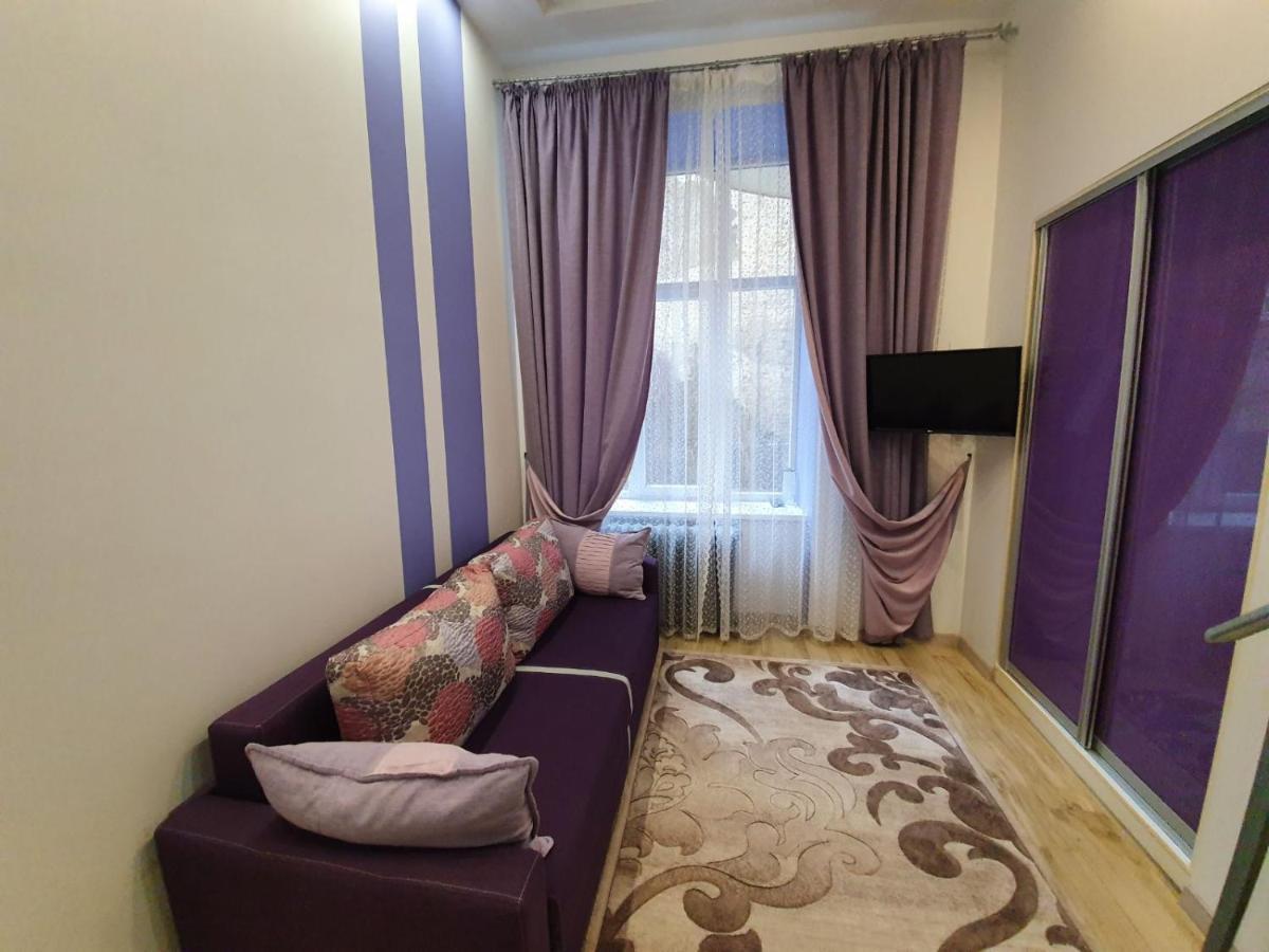 Romantik Eko Apartment Lviv Exterior photo