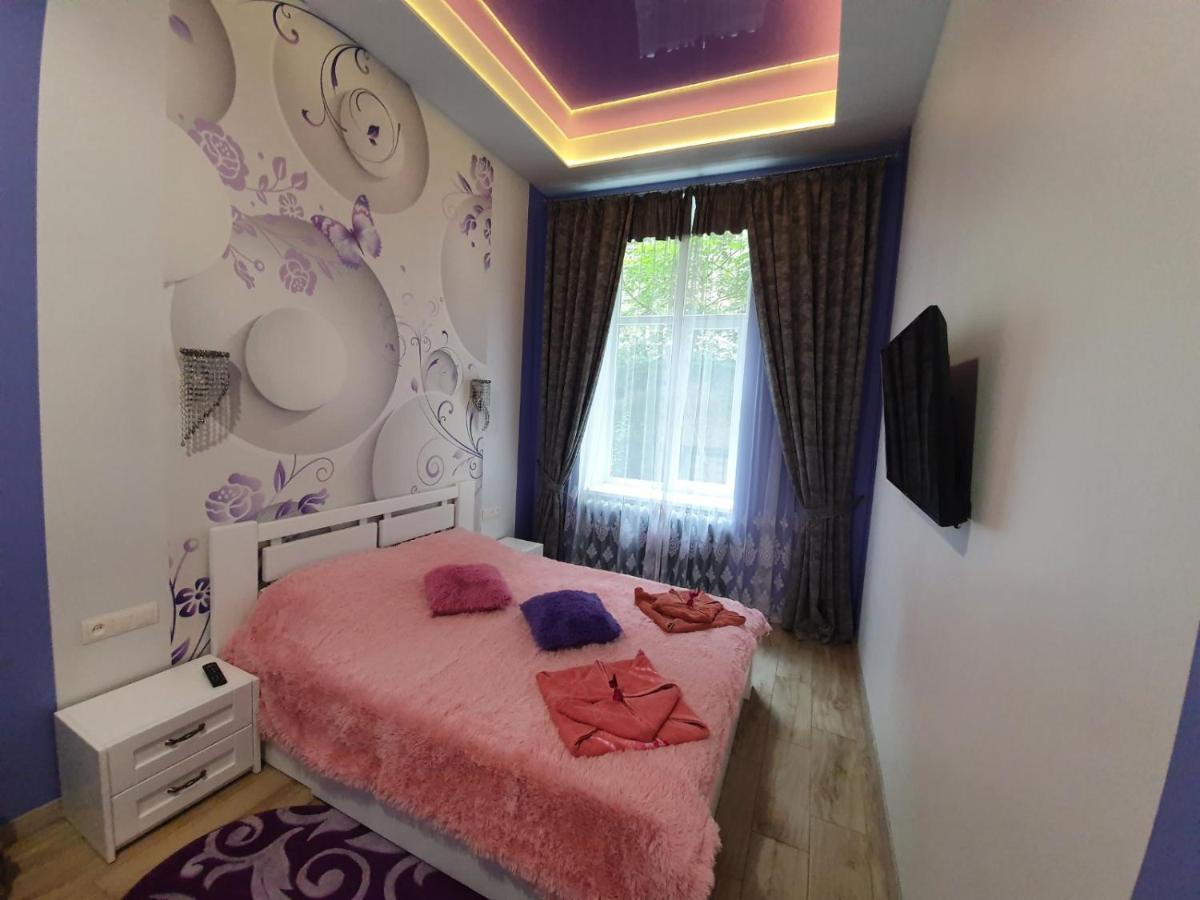 Romantik Eko Apartment Lviv Exterior photo